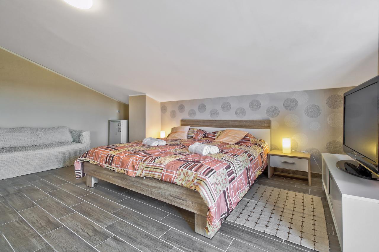 Sobe Rooms Tea Буйе Екстериор снимка
